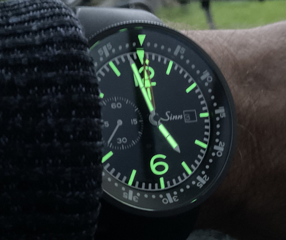 10F2E806-F9F6-435A-BFFD-2235F16FC7B1