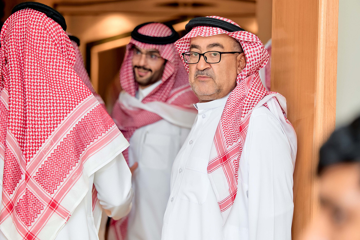 Freelancers-BN6-A3507