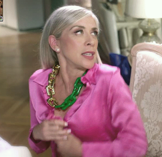 evaisantaupskitrLQSAVgif1-new