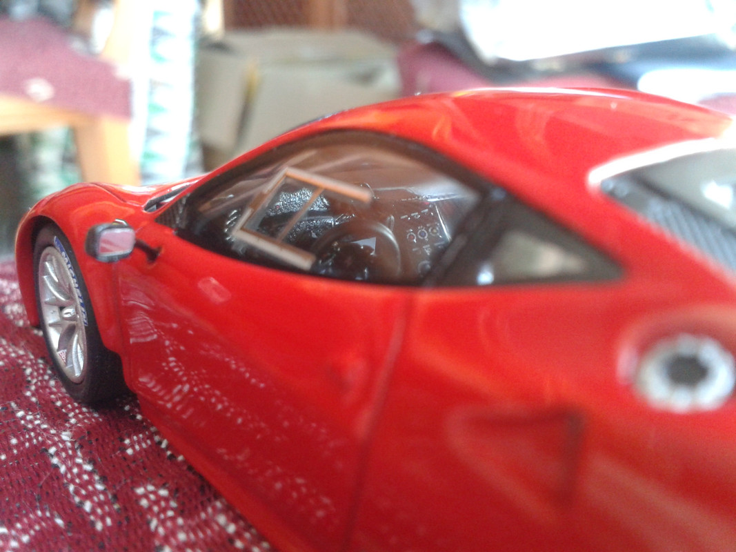 2011 Ferrari 458 Italia GT2 Street (Hot Wheels Elite) (25)