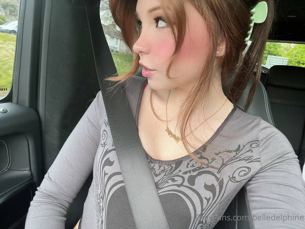 2022-05-03_Candid_Selfies (36)