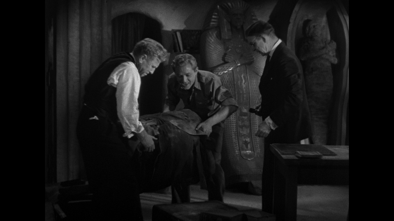 mpv-shot_The.Mummy.1932.2160p.UHD.BDRemux.HDR.HEVC-Нечипорук_00_04_37_0001