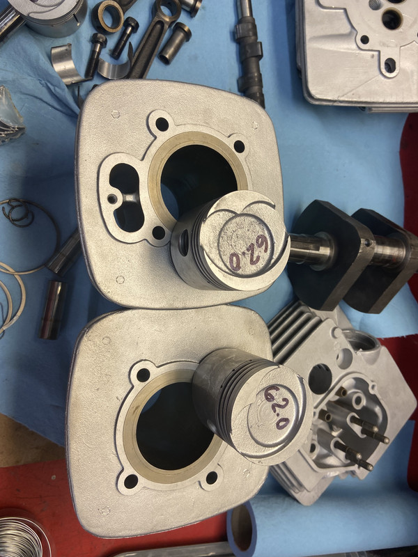 AF51B3DC-9836-4E6A-A23C-2226BB53A2E2