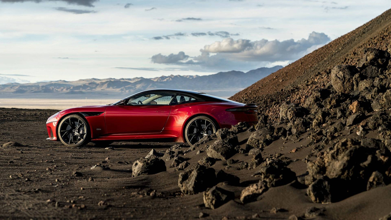 2019 Aston Martin DBS Superleggera (20)