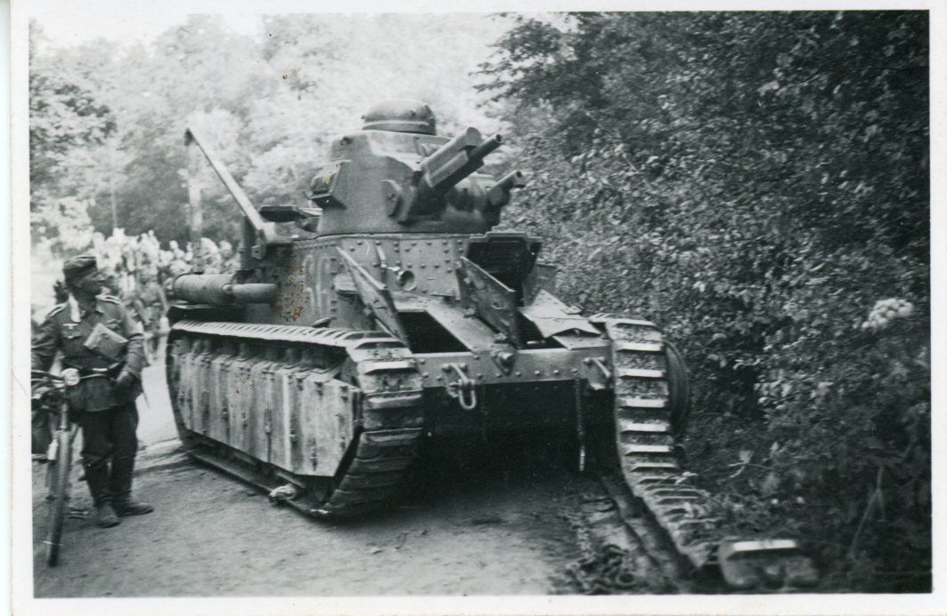 Kämpfe Belgien Beute Panzer Tank Renault Frankre