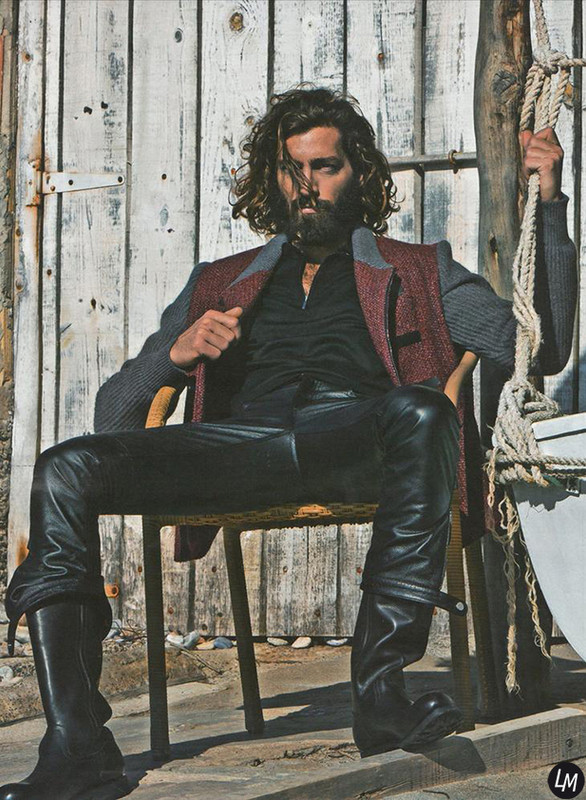 140_maximiliano_book