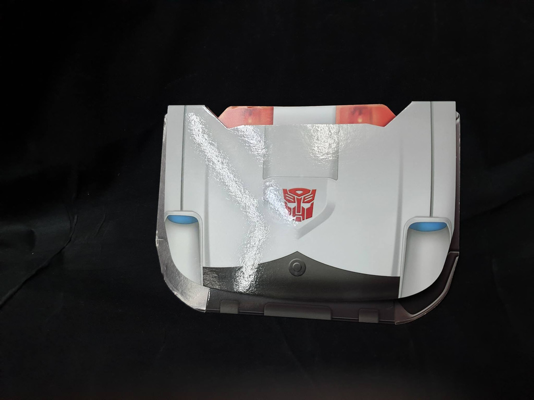 10-Masterpiece-MP-17-Prowl