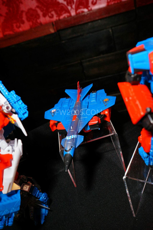 SDCC2015-Hasbro-Breakfast-Transformers-Combiner-