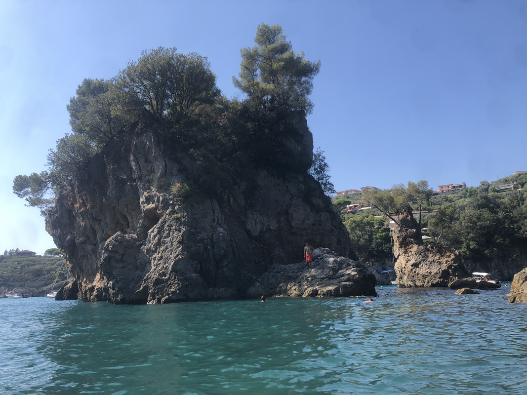 B5A2CC18-C6FA-4786-98CC-9CAEF2EB383A