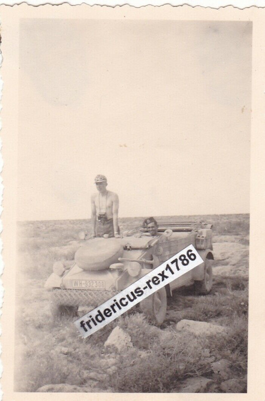 Foto Südfront Afrika DAK Sd Kfz VW Kübelwagen Typ 82 mit Ballonr