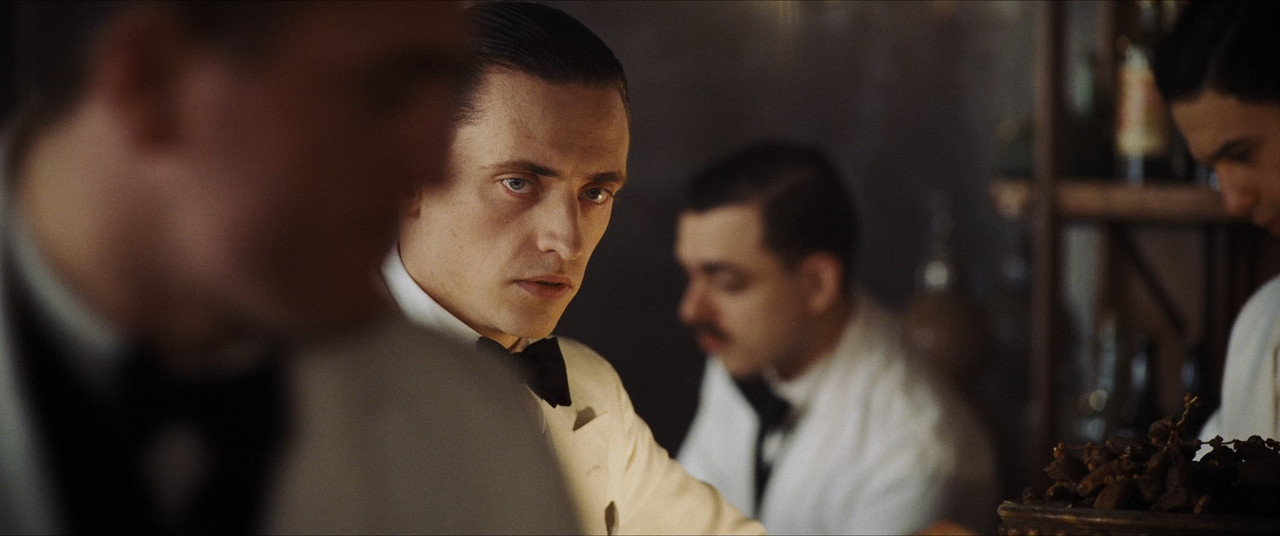 Murder on the Orient Express (2017).mkv_snapshot_00.14.45_[2018.