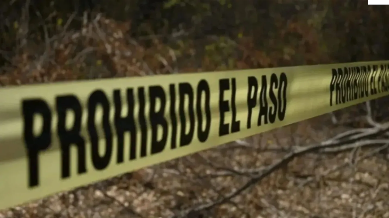 Cuelgan nuevo cuerpo en puente de Nuevo Laredo; cayó a carretera