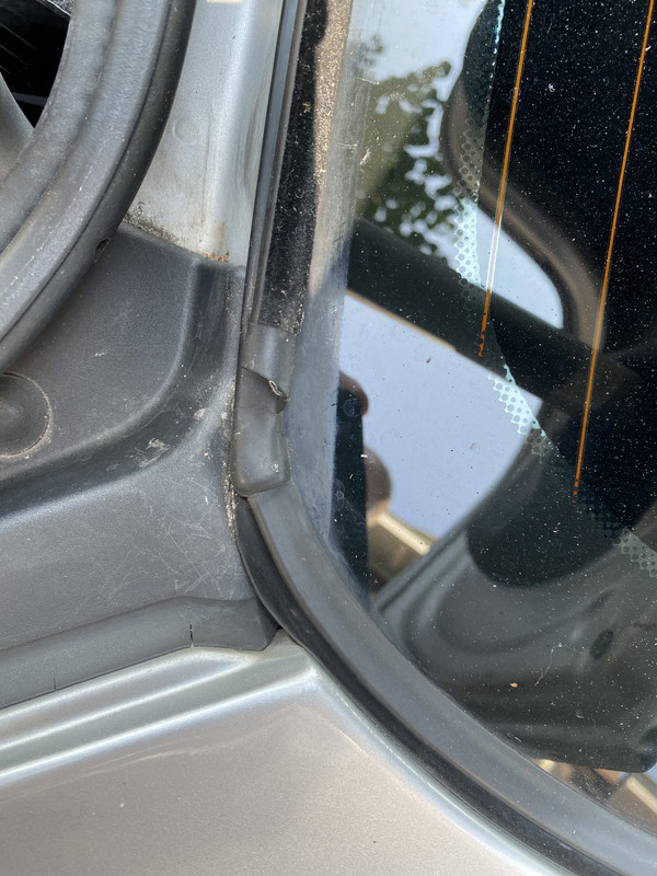 C87EE9F8-E1C2-4859-AB54-75C92D1EBCF1