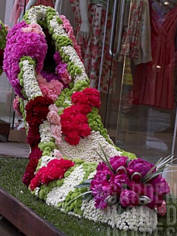 flowershoe.jpg
