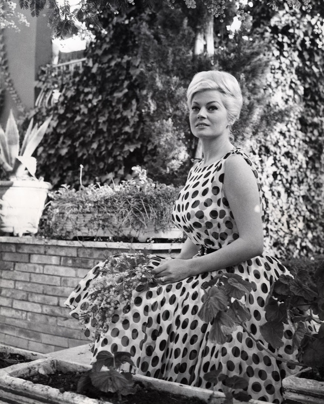 anita_ekberg_me57