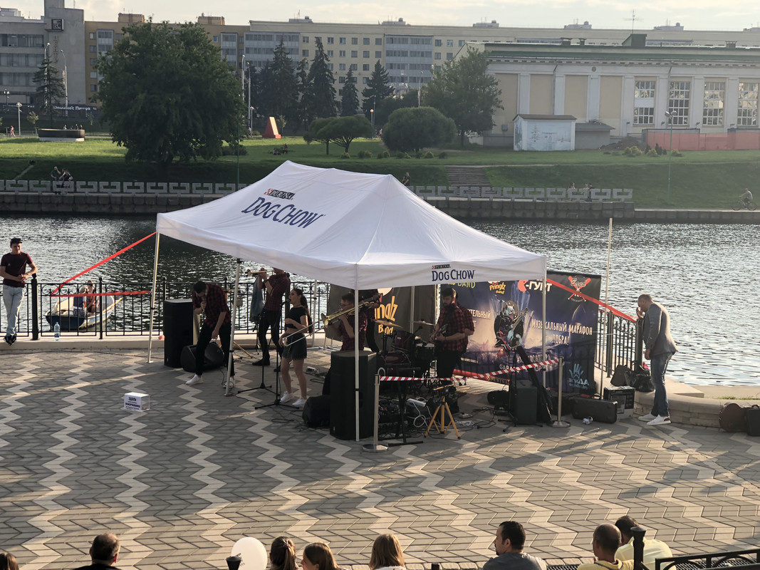 8D737CE6-21EC-407C-9CC5-975B2E008992