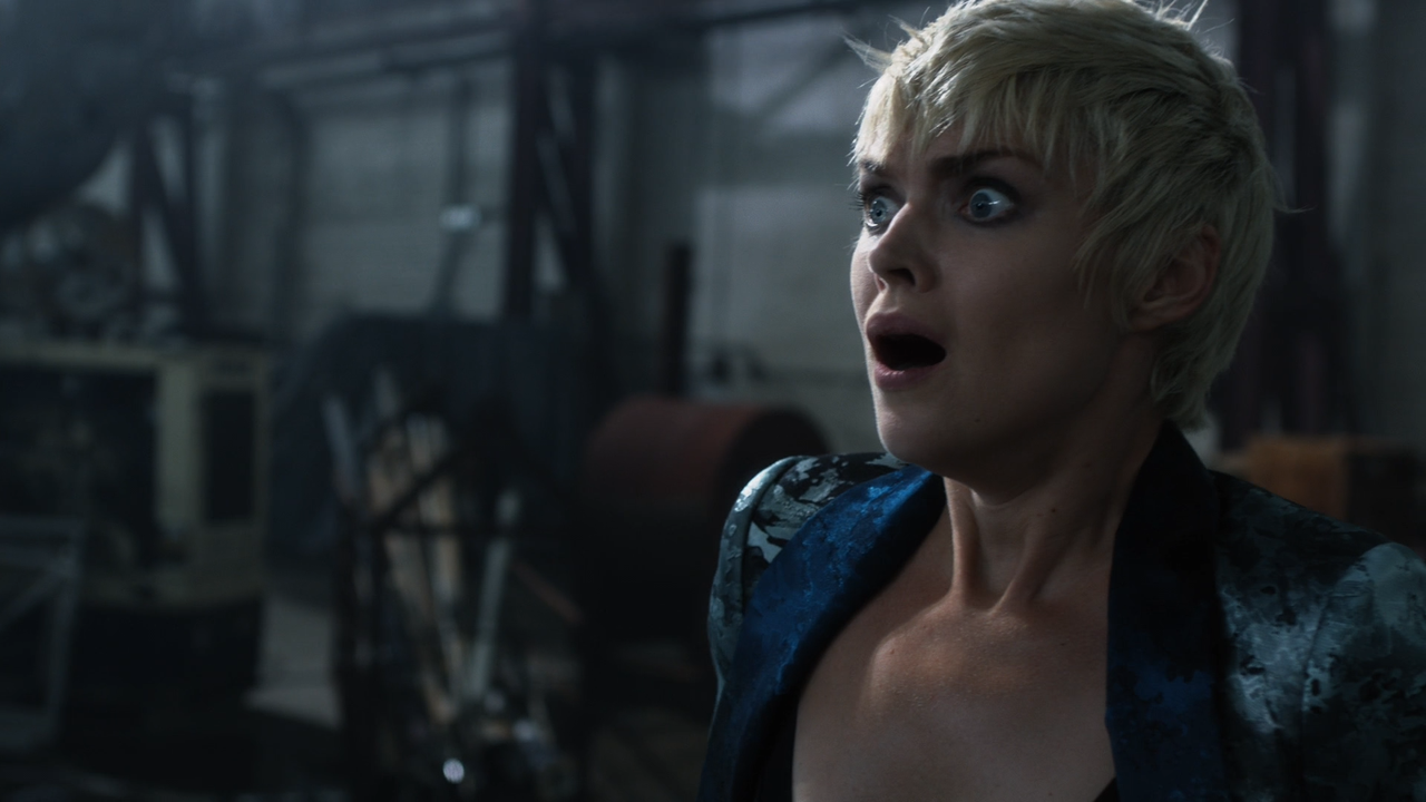 Gotham.S05E01.Year.Zero.REPACK.1080p.AMZN.WEB-DL.DDP5.1.H.264-Ca