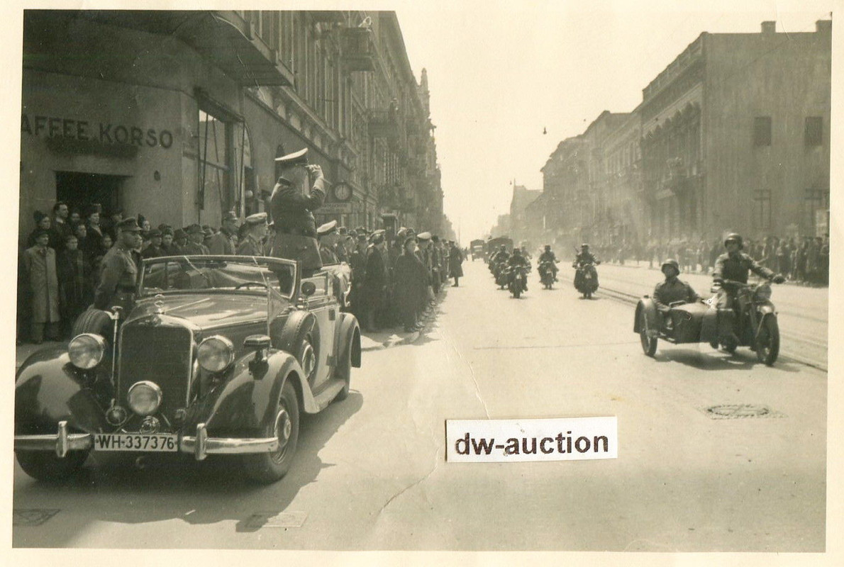 Sturmgeschütz , Stug Abt. 190 , Motorrad mit Off