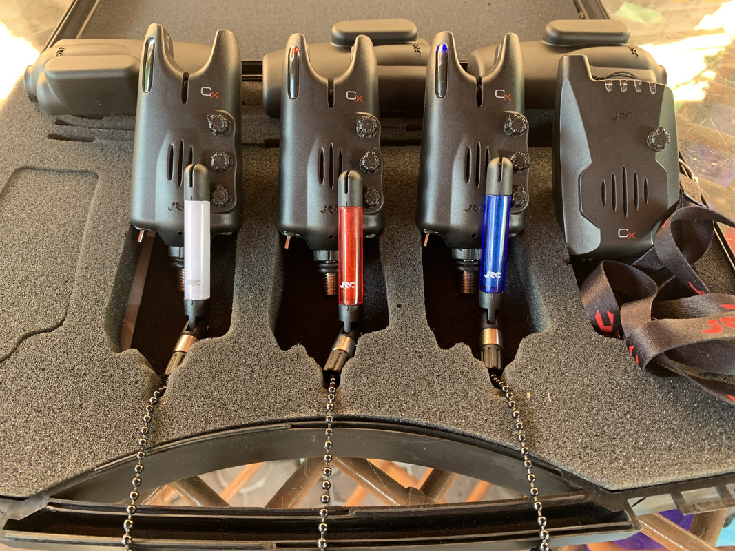 6AF4A763-C7F6-4F80-A2DD-8EE73CDF589D