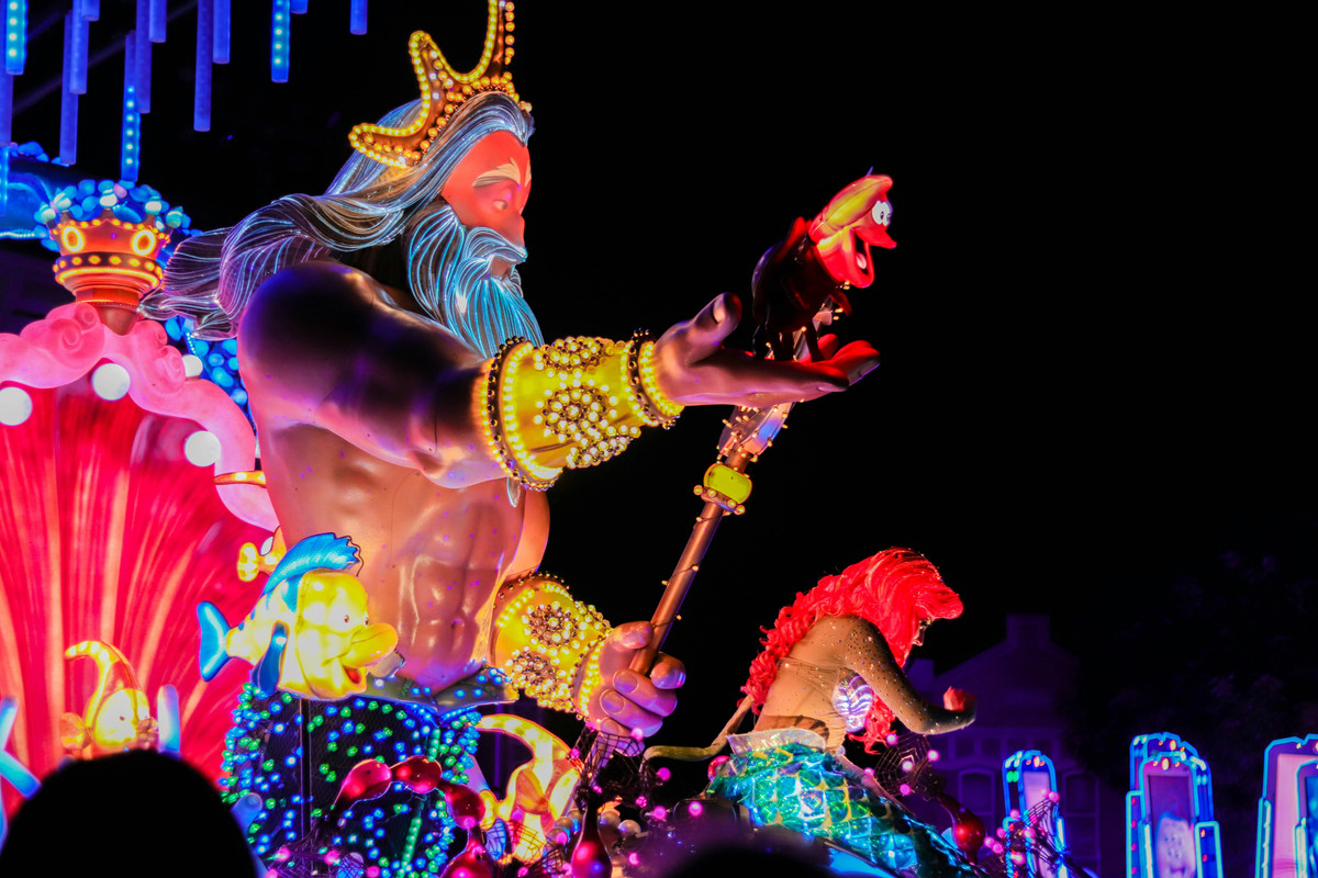 
							Tomorrowland