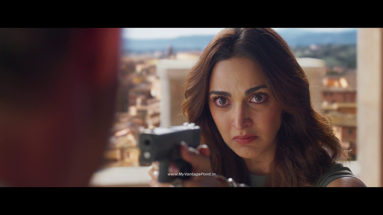 44-Kiara-Advani-in-WAR-2-2025-Movie-with-Hrithik-Roshan-My-Vantage-Point