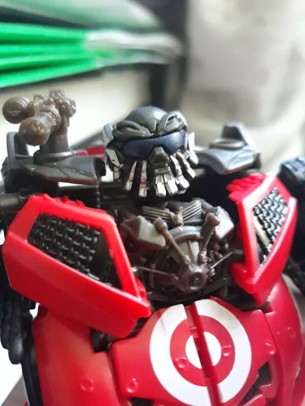 06-Studio-Series-Leadfoot