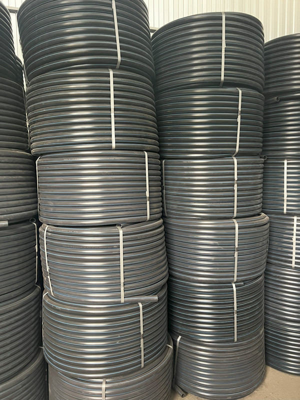 ПНД трубы глакие - 1200х1600 1 мб