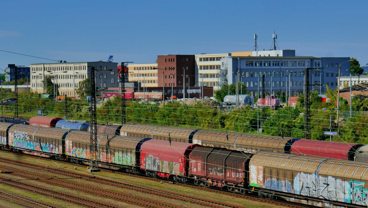 Bild: https://i.postimg.cc/g2dc50v7/P1380518.jpg