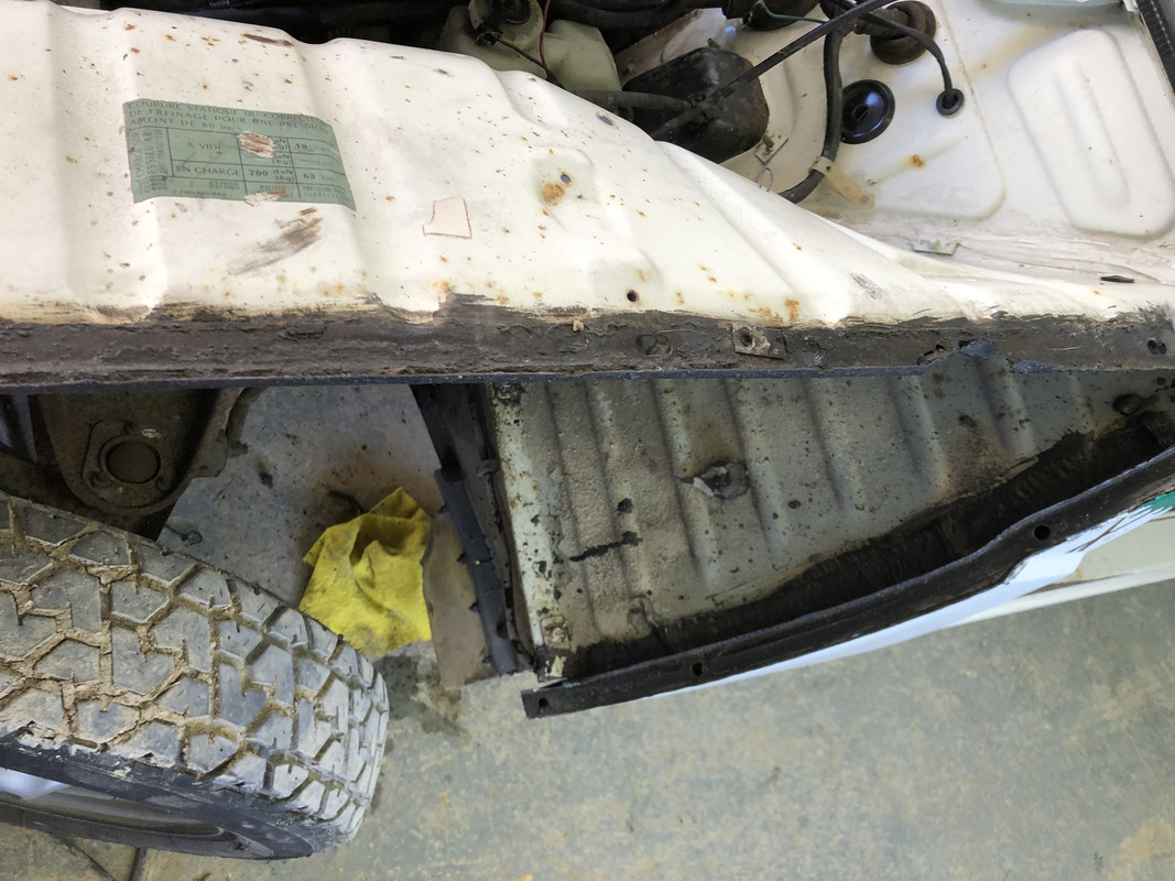 5968C38C-7C1F-42E4-8ABF-80D25AFFFABC