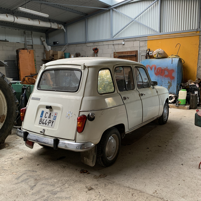 967DC8B3-BB24-4B83-B505-4640DFB2C70A