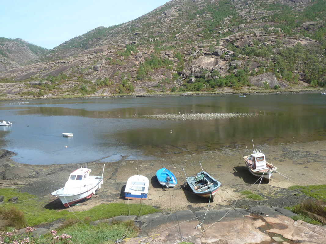 Costa de la Muerte,  Galicia. - Blogs de España - Dia 2 .-  Muros,  hórreos de Lira y Carnota,  cascada y mirador de Ezaro. (1)