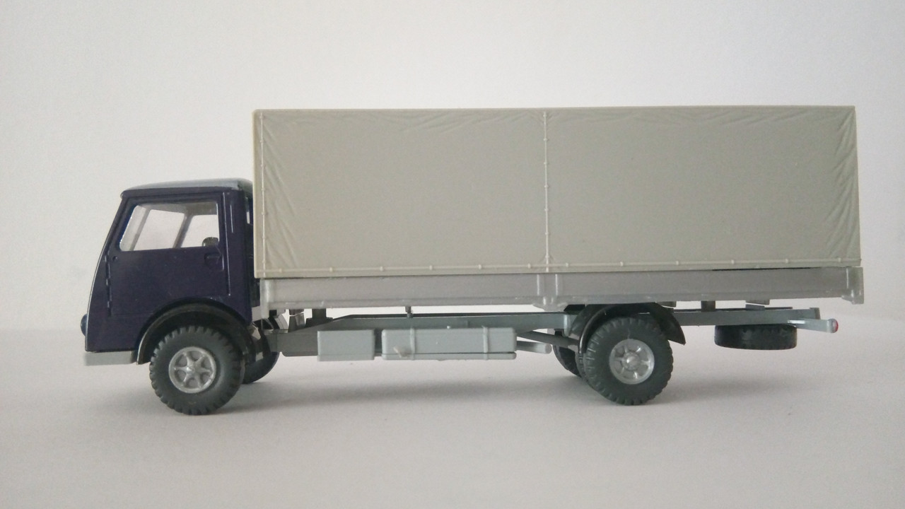 Mache (9254)