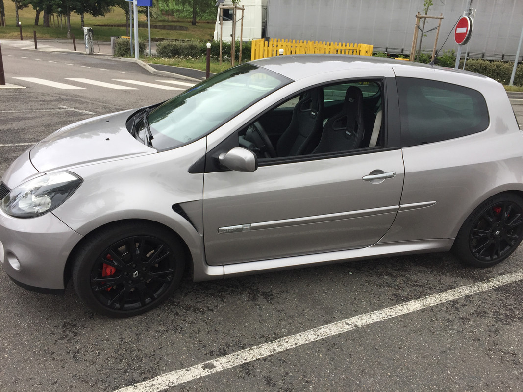 6DE04B64-16EB-476D-9AF0-FB6AB9EE554E