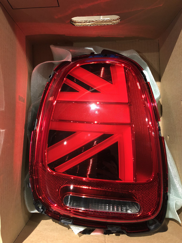 CB234F9B-77A0-477E-A355-7C9E12615F7B