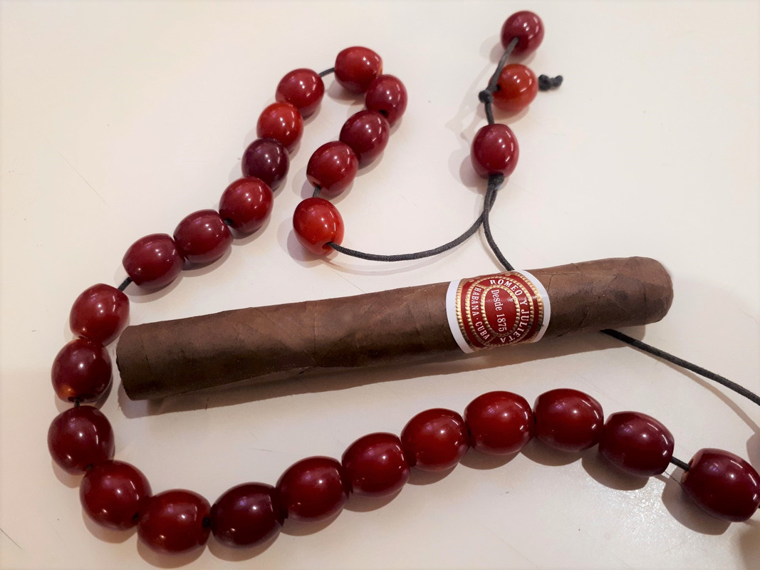 r y j petit julieta 2