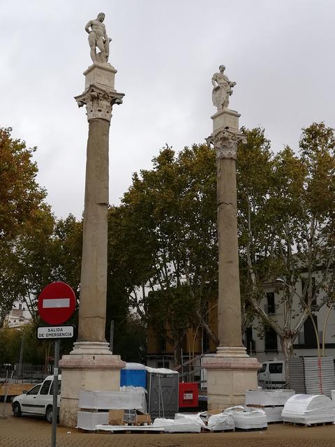 Sevilla, bajo la lluvia de otoño - Blogs of Spain - Día Dos: Sevilla Monumental y Triana. (11)