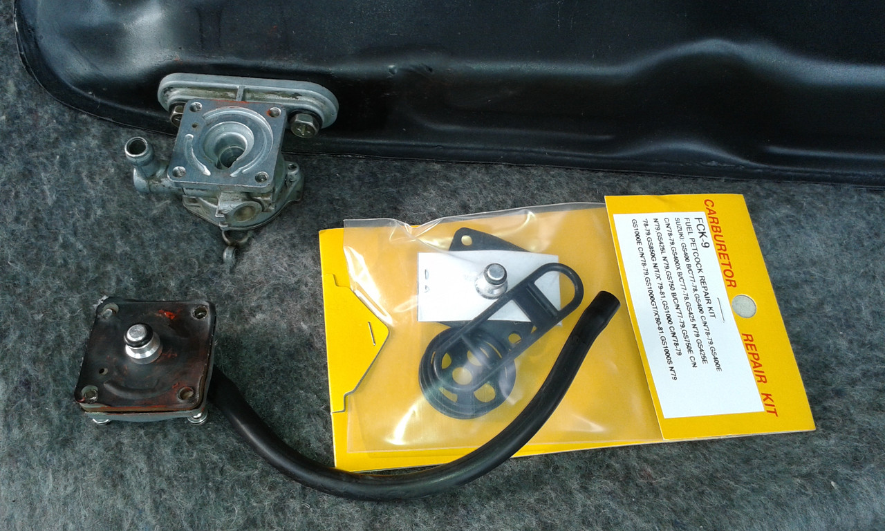 GS 400 Benzinhahn-Reparatur und Zündung 30_9_2017 (17)