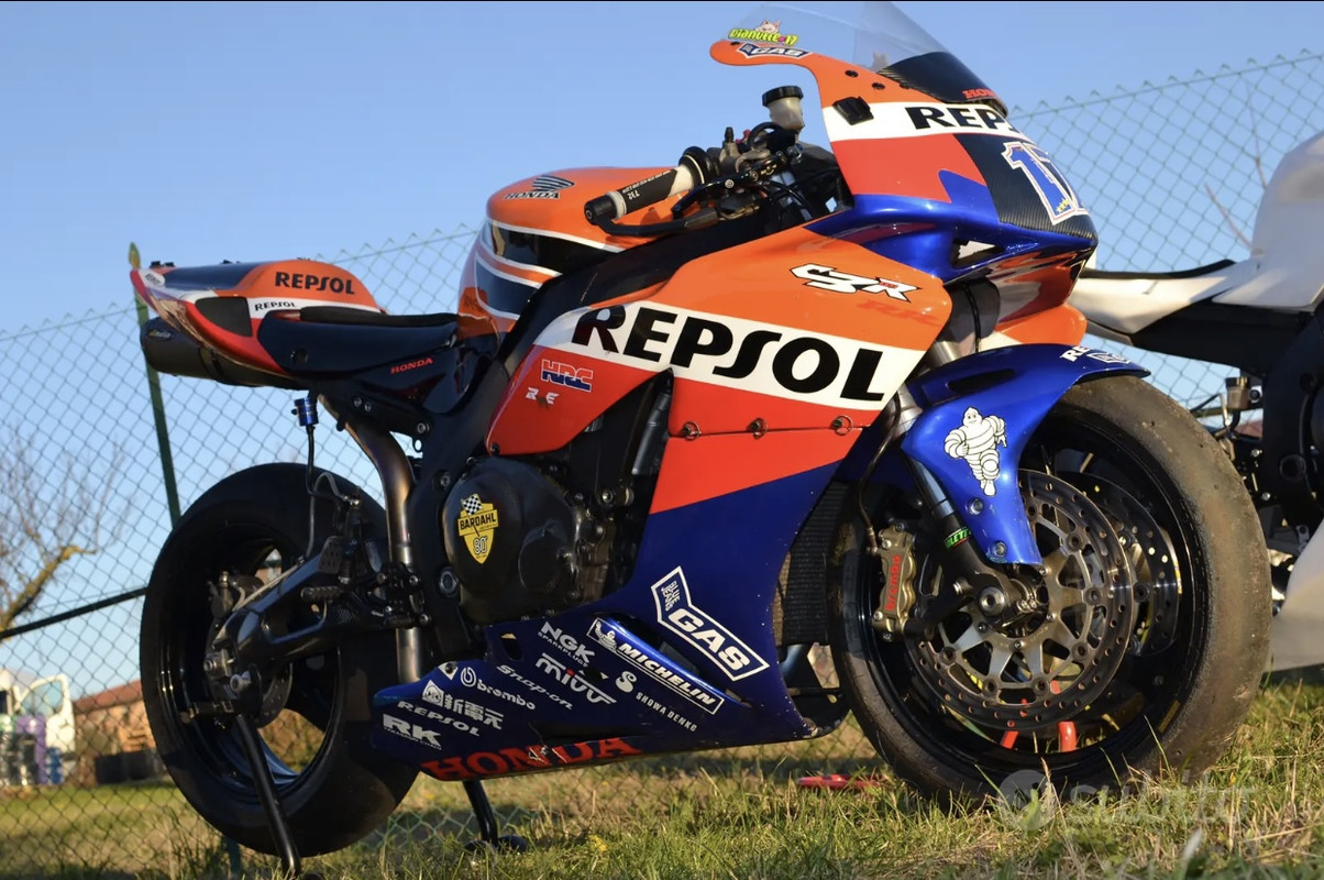 80F37C8D-B475-4427-A547-F6025CEF0C67