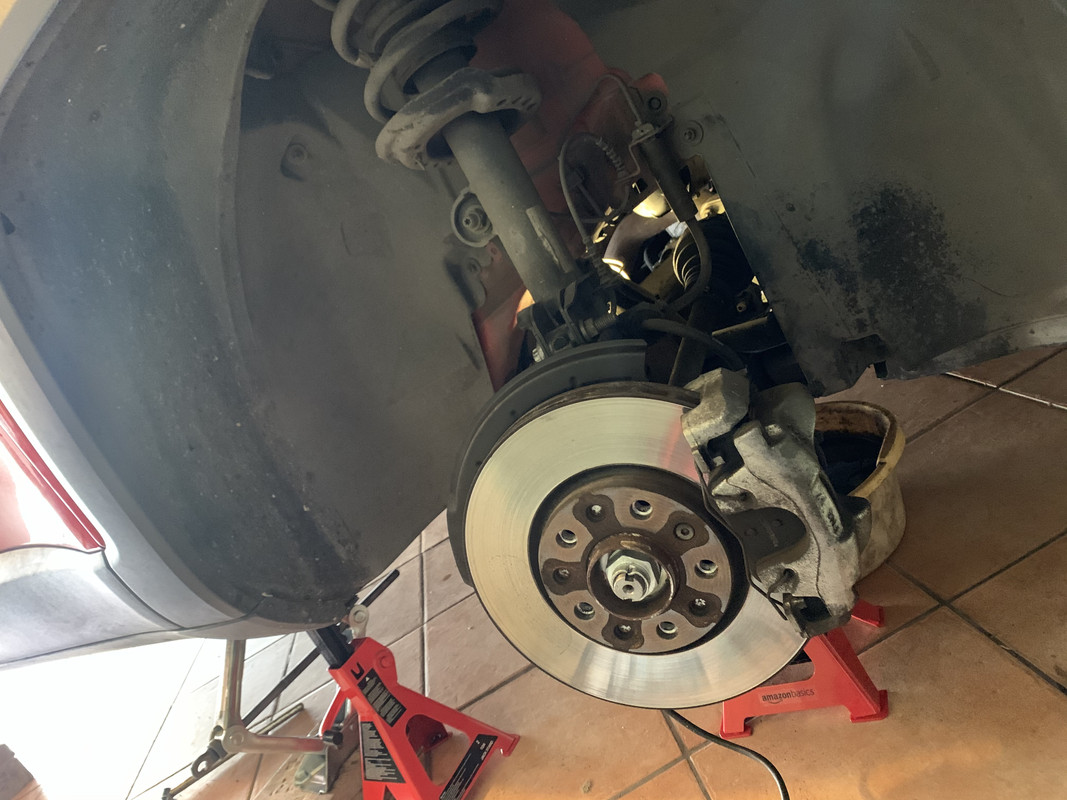 D40C7AE9-05EF-463B-8802-FBD63081DEA5