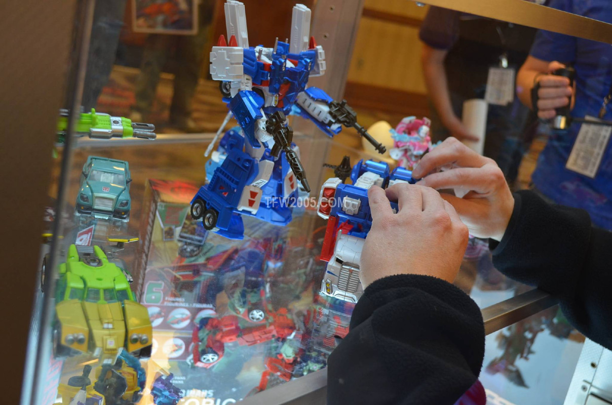 Botcon-201600001-4 (1)