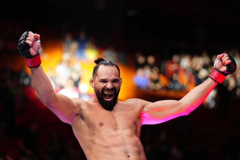 Мишел Перейра срещу Марко Тулио на UFC в Шанхай