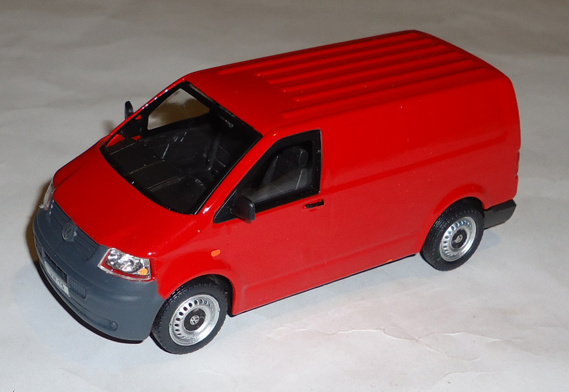 Volkswagen-T5 Transporter Van