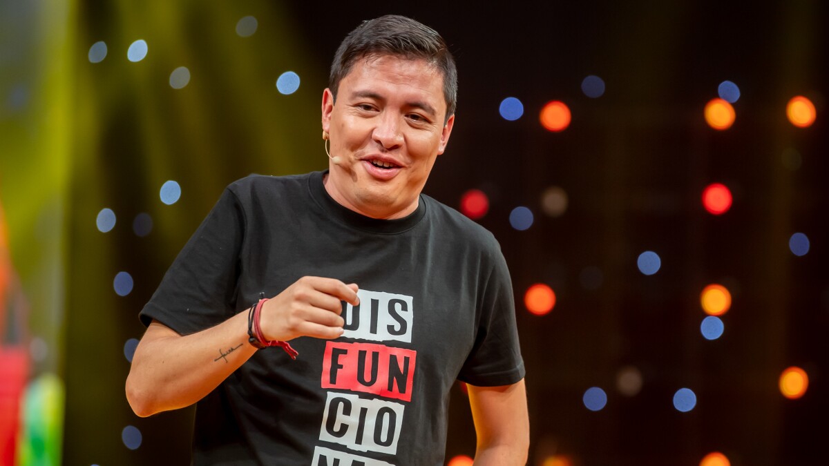 ¿Cuánto le pagaron a Armando Hernández por 