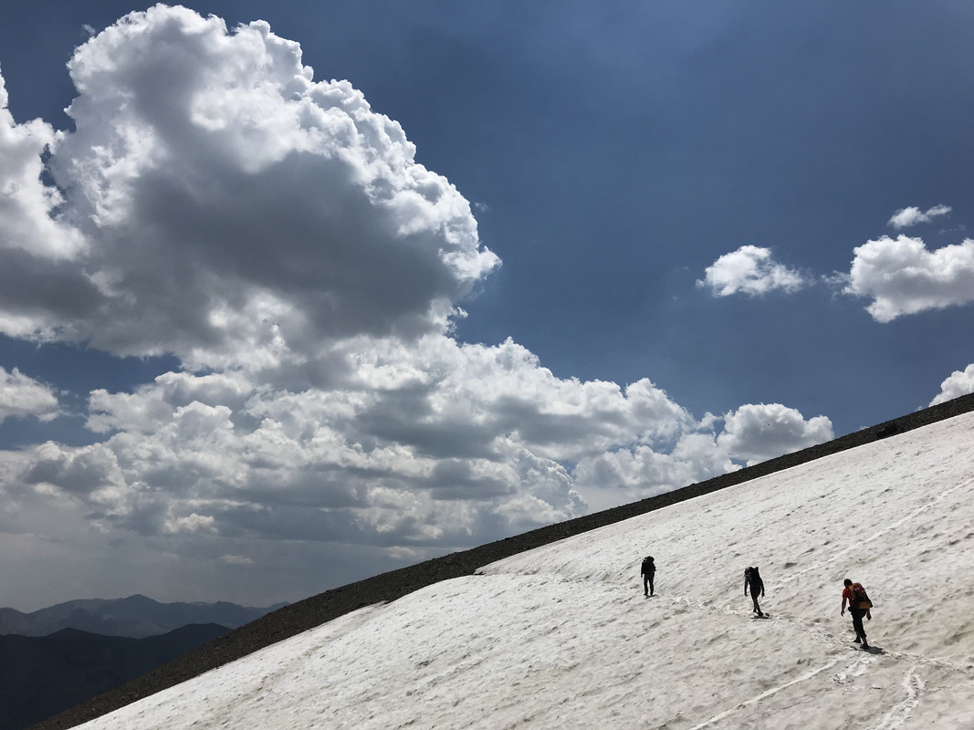 10E86F76-B235-4690-9E6C-EB796E80B4EA