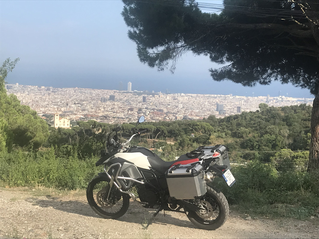 8F93C8EE-5134-42B4-8087-F4371C7F83C2