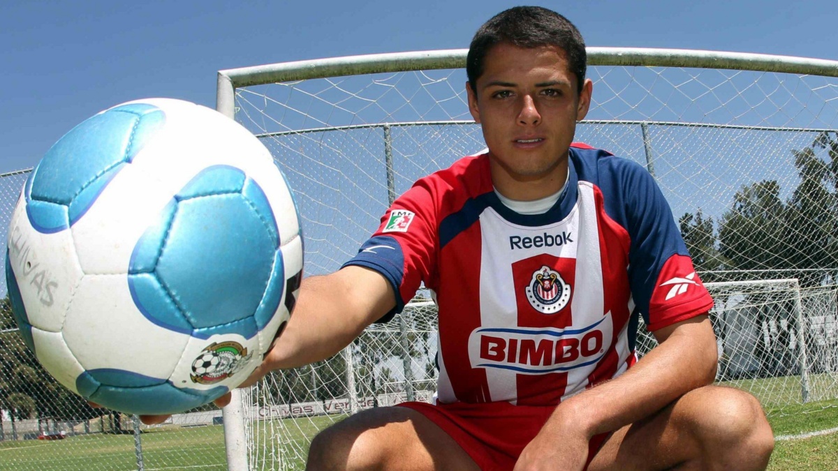 “Chicharito” Hernández pone precio para volver a Chivas