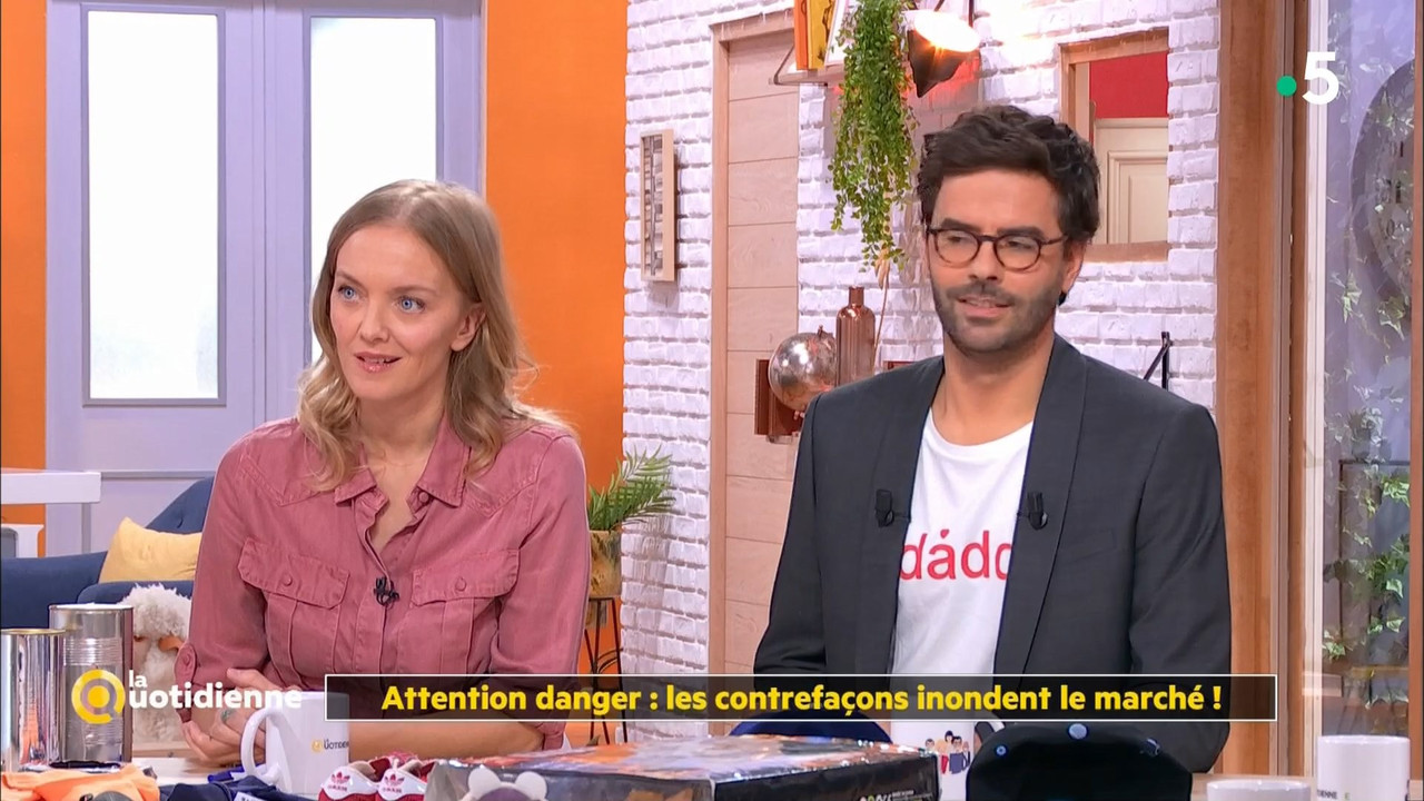 27 December - 10.45.00 - La quotidienne. Entourés d'experts-chro