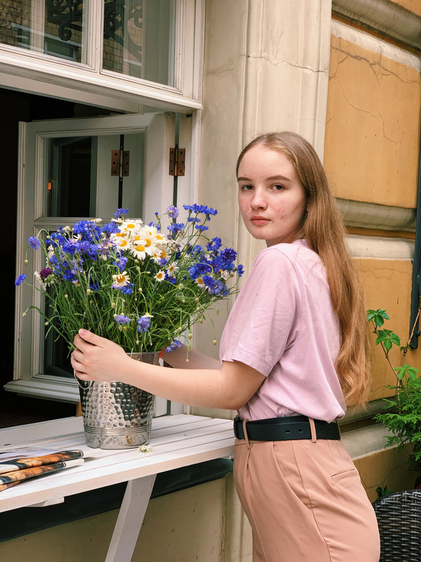 6EFD7ADE-F399-4B09-AEB9-06AA75B84D05