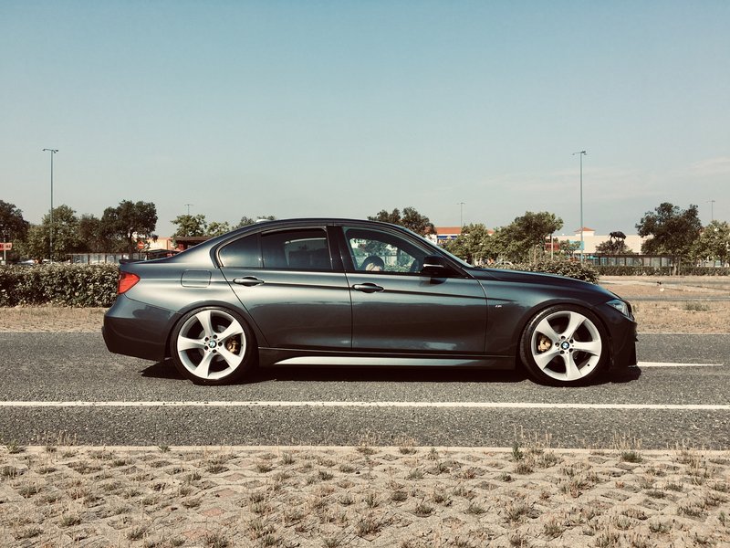 4E6F9E09-D318-4429-B01F-042182D4B739