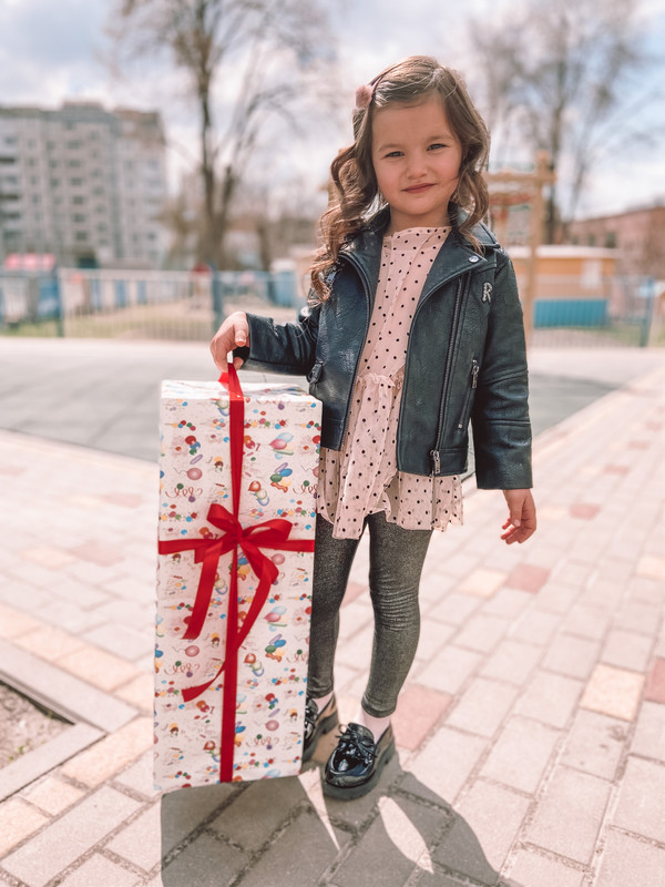 A64F9F79-6DE0-4AD2-93B2-B2E01B741869